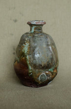 Load image into Gallery viewer, Vase - Japanese anagama fired