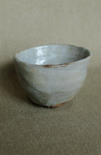 Load image into Gallery viewer, chawan japanese clay pottery wheel