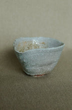 Load image into Gallery viewer, shigaraki clay ceramics matcha bowl