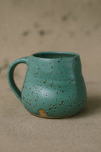 Load image into Gallery viewer, wheel throwing matte glaze coffee mug